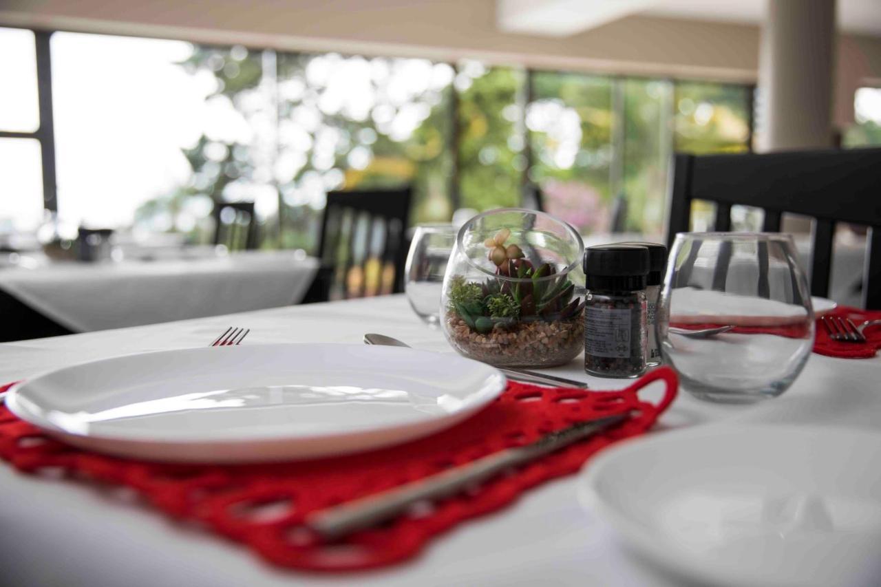 Palmwood Guesthouse Amanzimtoti Ngoại thất bức ảnh