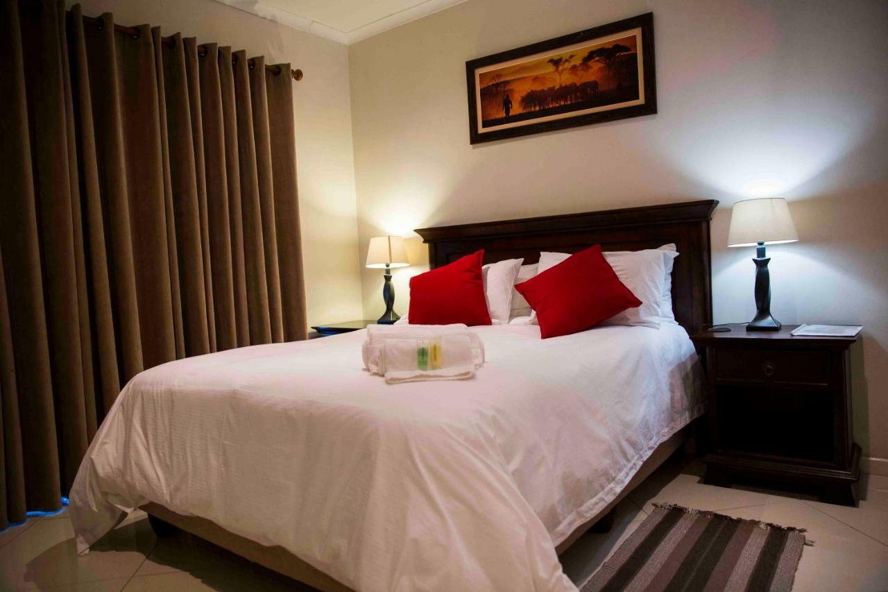 Palmwood Guesthouse Amanzimtoti Ngoại thất bức ảnh