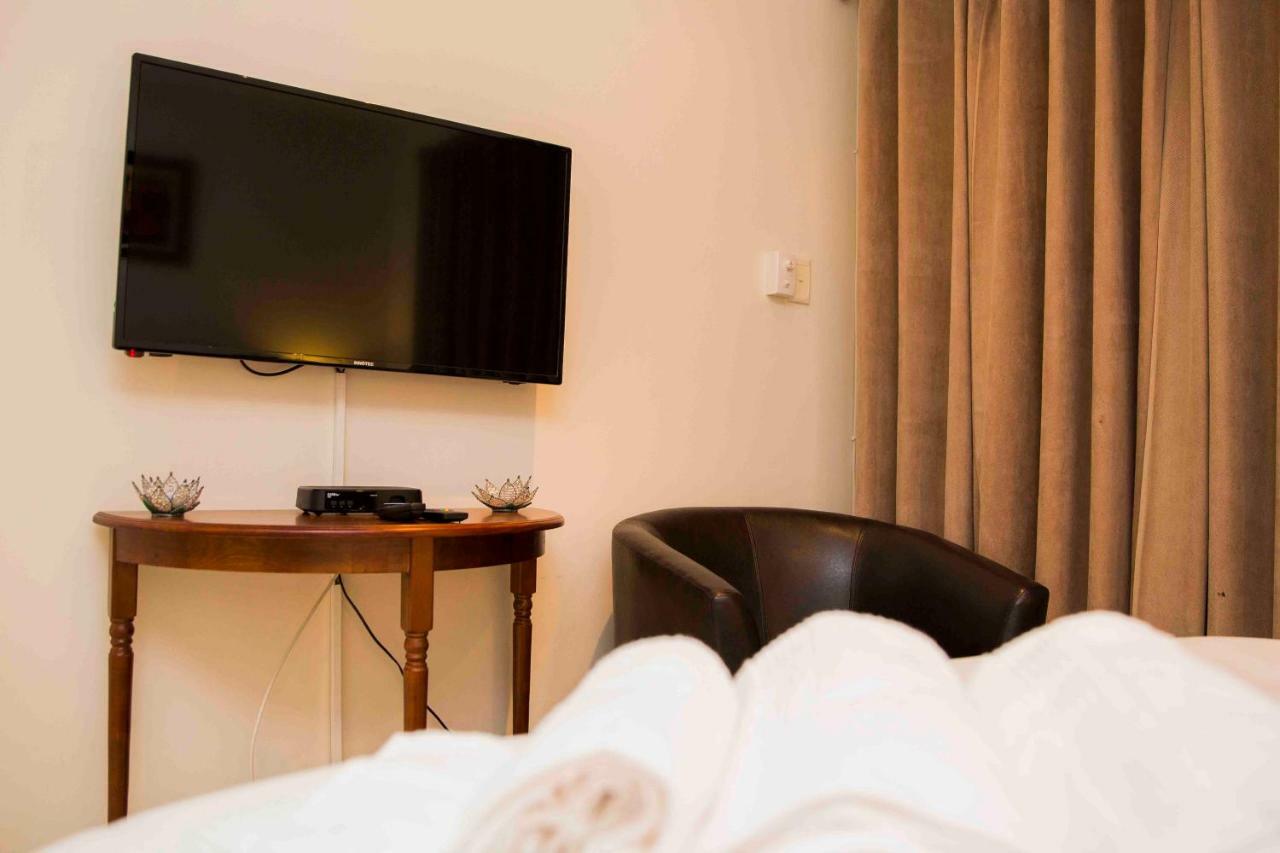 Palmwood Guesthouse Amanzimtoti Ngoại thất bức ảnh